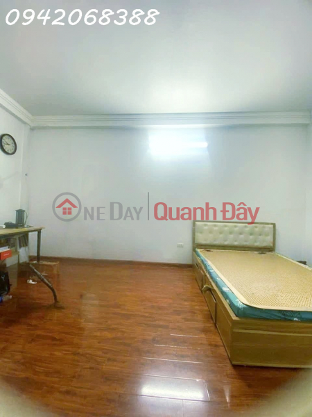 đ 6.6 Billion House for sale, Vo Chi Cong, Xuan La, Tay Ho, area 40m x 5 floors 4 bedrooms, 2m wide alley, only 35m to street front