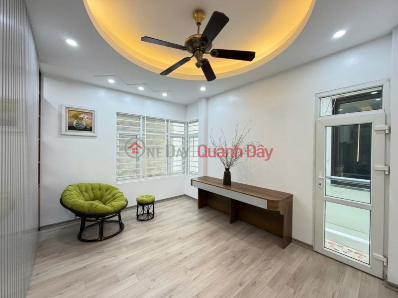 đ 16,8 tỷ, bán nhà võng thị 55m x5 tầng 16,8 tỷ lô góc-gần phố,5p đi bộ ra hồ