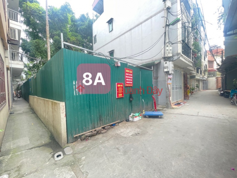 Land for sale in Alley 264 Ngoc Thuy, 158m2, for trucks, corner lot, build mini-office, only over 11 billion, negotiable. Contact 0936123469 Sales Listings