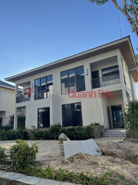 L\'aurora, Vietnam Sales, đ 8 Billion