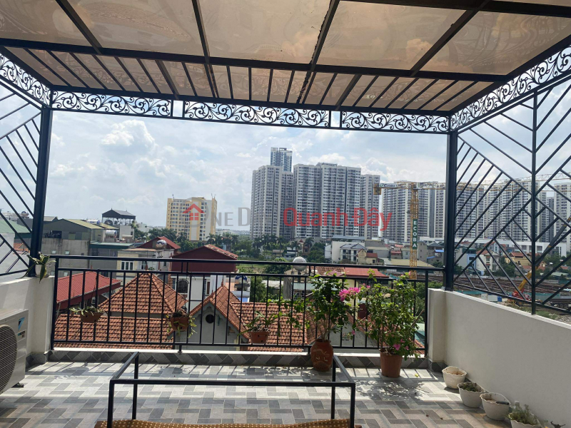 đ 7,4 tỷ BÁN NHÀ 5 TẦNG 1 TUM – FULL NỘI THẤT CAO CẤP – TRUNG TÂM TRÂU QUỲ, GIA LÂM