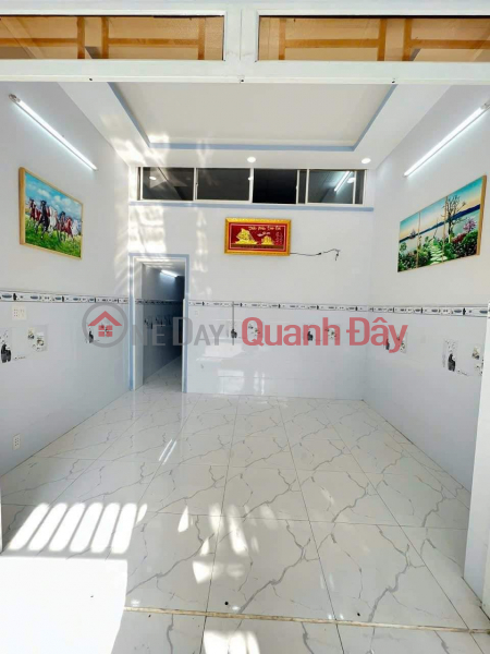 Property Search Vietnam | OneDay | Residential Sales Listings | House for sale at SHR Hoc Mon, beautiful house, only 1 / XTĐ 1, 4x13m, 3 bedrooms, 2 bathrooms. Price 2.65 billion with free furniture