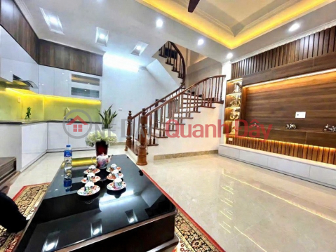 phan kế bính 35m x5 tầng x MT 5m7 giá 10,8 tỷ nhà đẹp,full nội thất _0