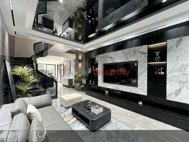 **House for sale in Pham Phu Thu commune, ward 11, Tan Binh, corner 3 fronts (4x13) 8.3 billion Sales Listings