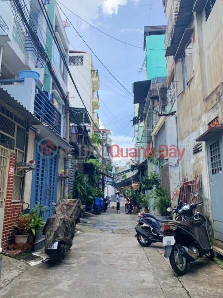Property Search Vietnam | OneDay | Residential | Sales Listings | Selling a house with a huge area of 165m2 CMT8 District 10 for 17 billion VND
