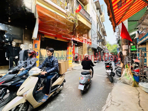 Own this stunning 45m2 house on Yen Hoa street, Cau Giay district - Only 23 billion VND - Prime location for business. _0