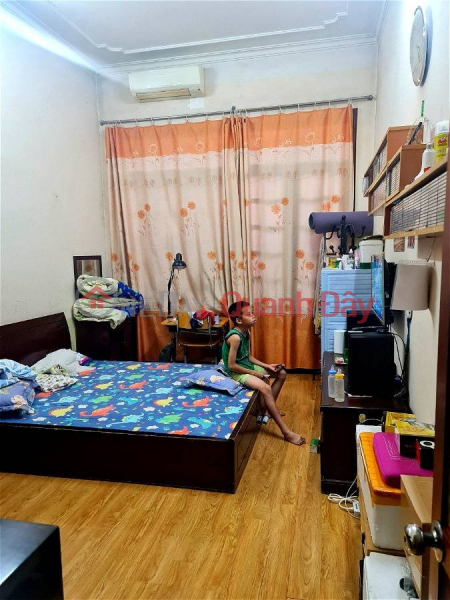 Property Search Vietnam | OneDay | Residential Sales Listings | Tam Khuong Townhouse for Sale, Dong Da District. 60m, 5-storey building, 4m frontage, slightly 10 billion. Commitment to Real Photos Main Description