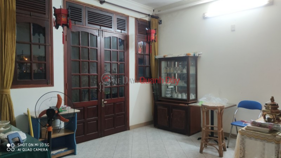 ► 5m wide house near Phan Dang Luu street frontage, 127m2, 6m wide, amenities Sales Listings