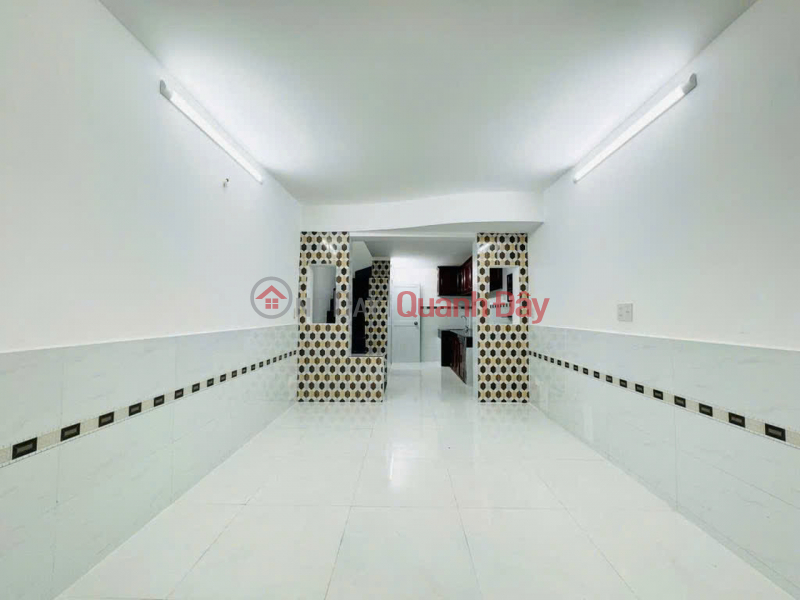 L1576 ️ sát chợ Hạnh Thông Tây, SHR, Vuông, 2 tầng, 3x8m, 2.x tỷ Niêm yết bán