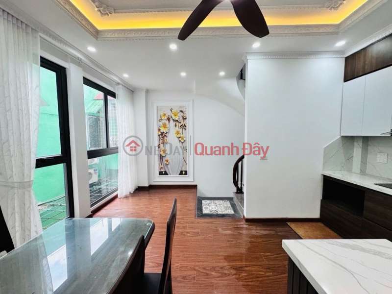 , Please Select | Residential, Sales Listings đ 9.35 Billion