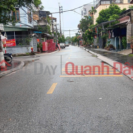 Warehouse for rent in Thuy Linh - Hoang Mai, 140m² with mezzanine, 6m wide road, accessible by car. Only 12 million VND\/month. Contact us. _0