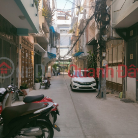 BÁN NHÀ 575/86 NGUYỄN ĐÌNH CHIỂU, QUẬN 3. DT: 3.2m*10m. 5 TẦNG. GIÁ 9.9 TỶ TL _0