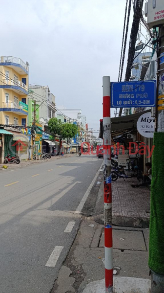 [P9, DISTRICT 8] OWNER IS STRIPPING FOR MONEY, URGENTLY SELLING FOR ONLY 2.8 BILLION, ALLEY ON HUNG PHU STREET, 4.5M WIDE, 3 FLOORS Sales Listings