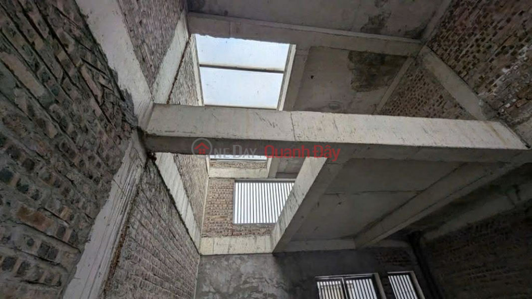 Property Search Vietnam | OneDay | Residential Sales Listings, Adjacent to Khai Son - Long Bien, 76m² x 6 floors, 5.5m frontage, sidewalk, 10m wide road, complete infrastructure.