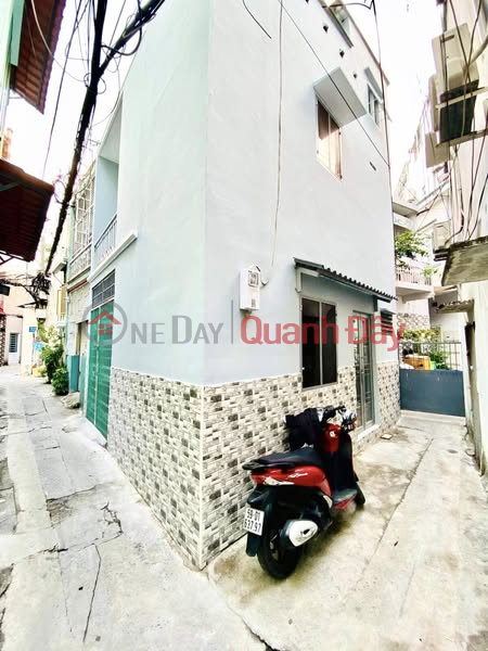 Corner Lot, 2 Open Sides, Next to Thich Quang Duc Street, 33m2-3F, 4BR, Currently For Rent 14 million\\/month. Sales Listings