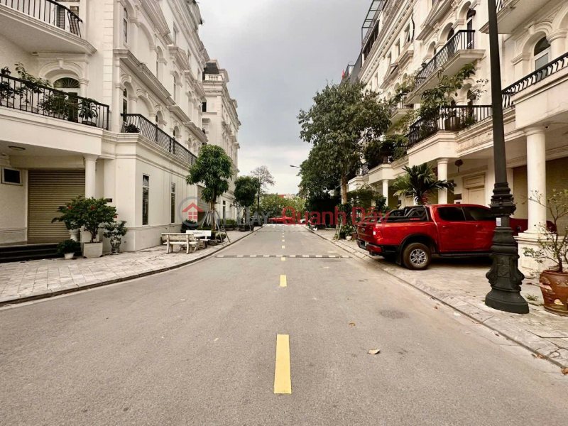 Hàng hiếm , LK Louis Đại Mỗ vỉ hè oto view vườn hoa nhỉnh 30ty 100m 5T Niêm yết bán