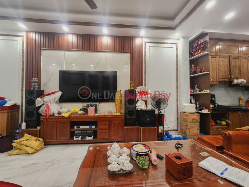 House for sale in Minh Khai alley, Hai Ba Trung, shallow alley, wide enough for cars to pass by Sales Listings