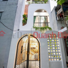 3-storey house Le Dinh Ly masterpiece 15m . from the road _0