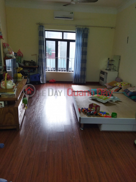 Property Search Vietnam | OneDay | Nhà ở Niêm yết bán, Bán nhà Lạc Trung, DT lên tới 50m2, thoáng trước sau, ngõ rộng, giá 4.3 tỷ.