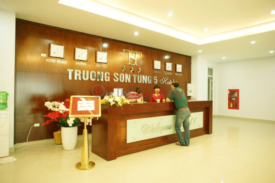 Trường Sơn Tùng 5 Hotel (Truong Son Tung 5 Hotel) Sơn Trà | ()(5)