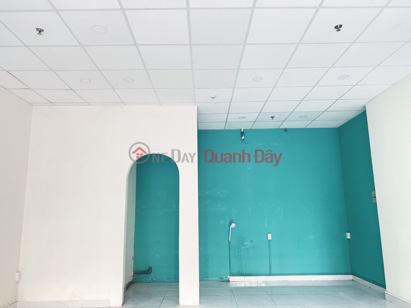Property Search Vietnam | OneDay | Nhà ở Niêm yết bán Cho thuê shop hoàn thiện 56m2
Gía thuê : 15tr / tháng
Kim