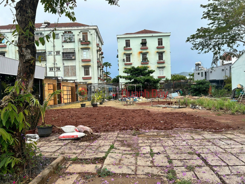 ĐẤT ĐẸP - MẶT TIỀN - Chính Chủ Cần Bán Lô Đất Đường Trần Xuân Soạn, P. Long Hương, TP Bà Rịa, BRVT Việt Nam, Bán | đ 3,6 tỷ