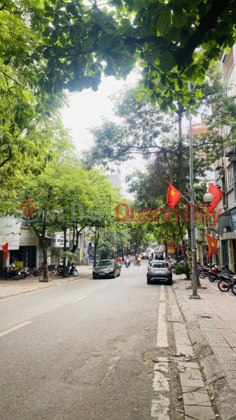 Ngoc Lam Long Bien street for sale with an area of 100m2 only 17.5 billion frontage 5.6 m beautiful location Sales Listings