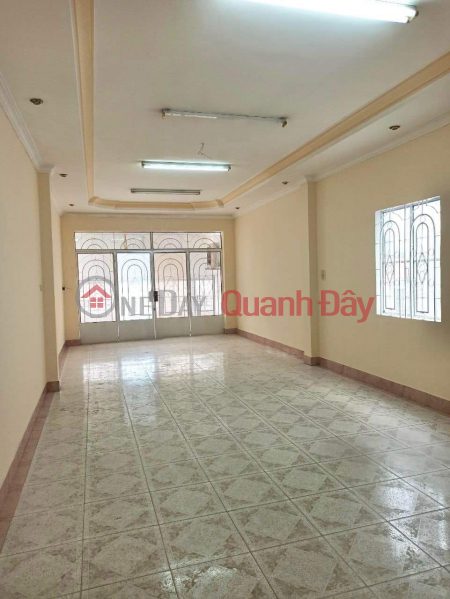 đ 30 triệu/ tháng Cho thuê nhà mặt tiền Lũy Bán Bích 104m², 3 Lầu - CẠNH MB BANK