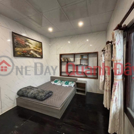 Whole house for rent on Nguyen Luong Bang, Ward 2, Da Lat _0