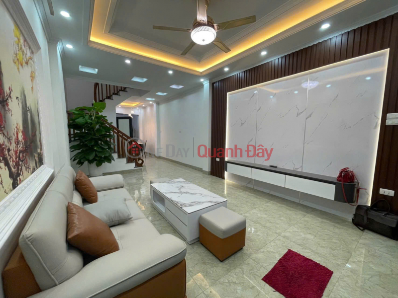 House for sale in Hoa Lam, Viet Hung, Long Bien, 56m2 x 5 floors, car parking available, under 8.3 billion VND. Sales Listings