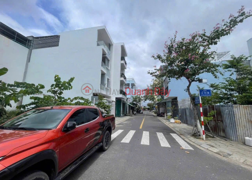 FOR SALE: PRIME CORNER PLOT ON F1 ROAD, Vietnam Sales | đ 6.15 Billion