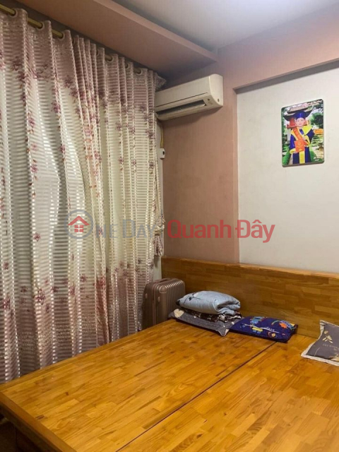 ́ 3-storey house behind To Hieu street, clean, just need to book a suitcase to move in _0