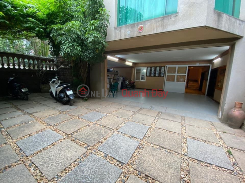 Tay Ho super rare villa, 4 airy, 311m x 5 floors, 16m frontage, back bloom Sales Listings