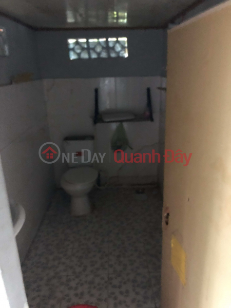 ₫ 5 Million/ month The owner rents a house in Ward 28, Binh Thanh. Price 5 million/Month.