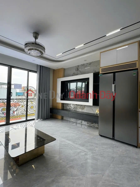 đ 14.5 Billion, NEW HOUSE WITH CAR ACCESS Ngoc Thuy Street 47m2 6 floors 4.6m frontage, 14.5 billion Long Bien.