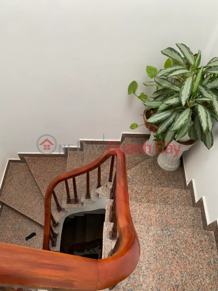 đ 5,05 tỷ BÁN NHÀ: Xuân Đỉnh .DT: 32m2 - 5 tầng - MT 4.6m - 5.05 tỷ