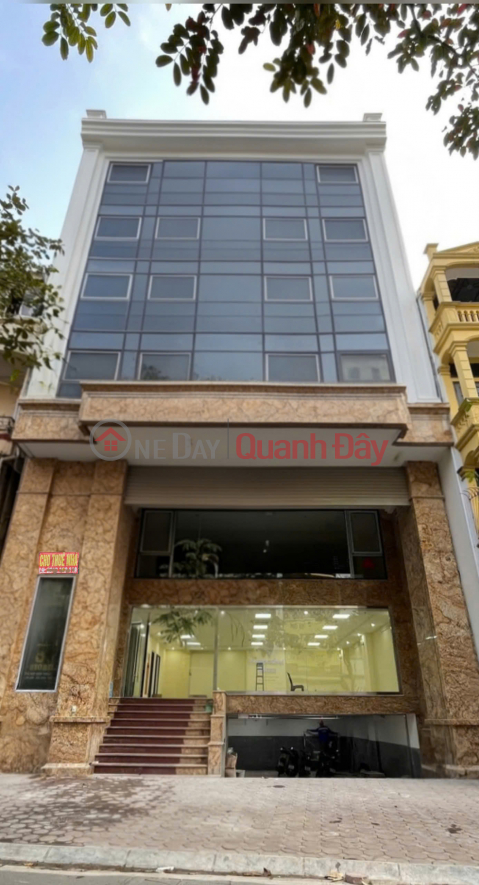 I'm renting out a house, 161m2, 6 floors; Nguyen Dinh Thi, Hoang Hoa Tham - 65 million VND. _0