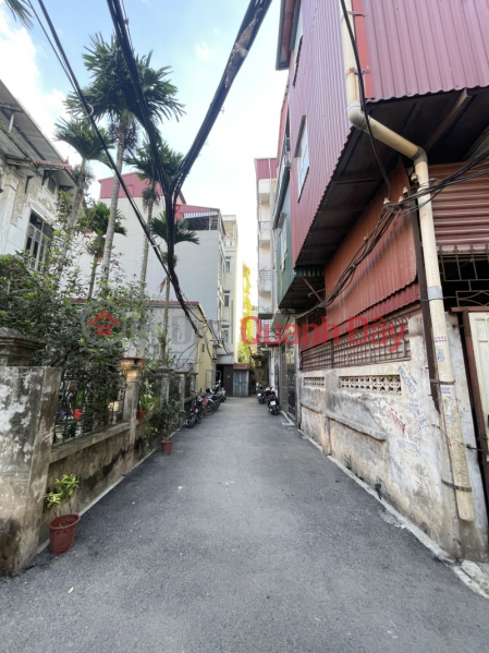 , Please Select, Residential, Sales Listings đ 21 Billion