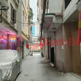 The auto business office building is 100m close to Nguyen Xien street. 5 floors. 17.5 billion _0