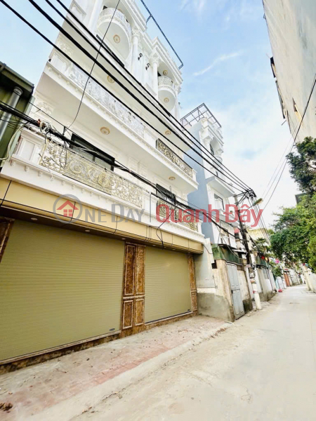 Property Search Vietnam | OneDay | Residential | Sales Listings House located on a convenient alleyway - Garage - 6 floors - High-quality elevator - Countless amenities - Price only 12.8 billion VND