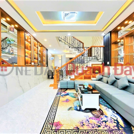 House for sale on Hoa Hao Street, District 10, area 48m2, 5 floors, only 8.2 billion. _0