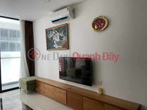 Maple luxury apartment for rent on Ton Dan street. A few steps from the sea and 2\/4 square _0