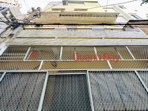 HOUSE FOR SALE IN MISS BAC, PHAN XICH LONG AREA - 4 FLOORS - AREA 4.5x10 A4, EXPANDING AT THE BACK 6.8M - 1 UNIT FOR TRUCK - 2 FRONTS. FRONTAGE 58 _0
