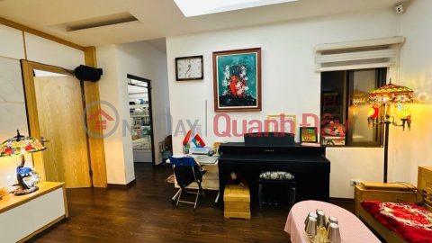 Apartment for sale in Nam Trung Yen, Cau Giay, area 58m2, 2 bedrooms, price 5.7 billion _0