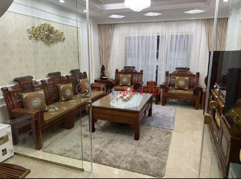 BEAUTIFUL HOUSE FOR SALE IN PHUNG CHI KIEN STREET. Area: 48.8 M2., FRONTAGE: 4, 2M. SELF-BUILDED HOUSE WITH 5 FLOORS, PRICE 14.5 BILLION. Sales Listings
