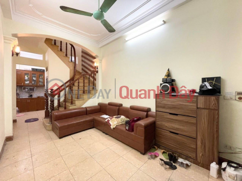 Private house for rent in Kham Thien lane, Dong Da, area 30m - 4 floors, 3 bedrooms, 2 bathrooms, fully furnished, price 11 million _0