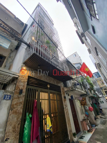 BEAUTIFUL HOUSE FOR SALE ON DUONG LANG STREET, 42.4m2 -12.95m2 - TWO AIRLINES - CARS - FULL FURNITURE Sales Listings