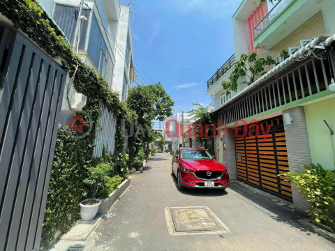 Urgent sale of new 3-storey house with ready cash flow of 25 million\/month, Dinh Phong Phu, Tang Nhon Phu B, 80m2 of land, price is just a bit higher _0