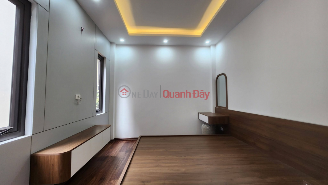 Property Search Vietnam | OneDay | Residential Sales Listings, 5-story house on Silk Street, Ha Dong, corner plot, 31m2 x 5 floors, new and beautiful, 6.8m frontage, 6.98 billion VND.