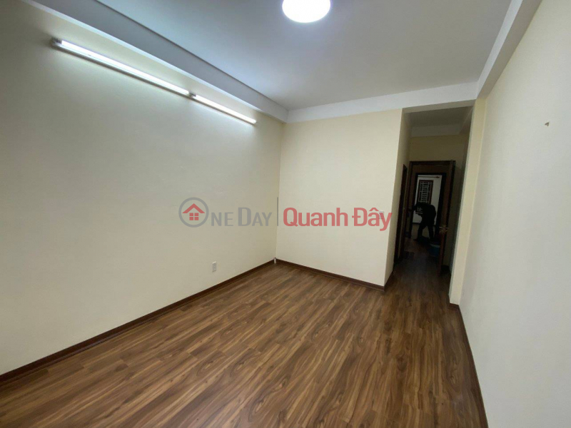 House for rent in car park on Thai Thinh Street, Dong Da, 60m - 5 floors - 7 bedrooms - 4 bathrooms, price 25 million, Vietnam | Rental, ₫ 12 Million/ month